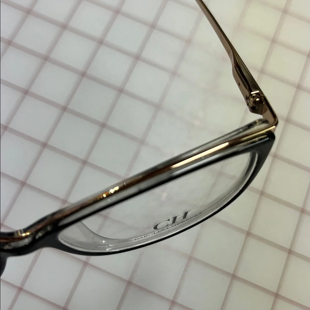 CAROLINA HERRERA NWOT VHE 728K Modern Cat Eye 53-15-135 BLK/Gold Eyeglass Frame